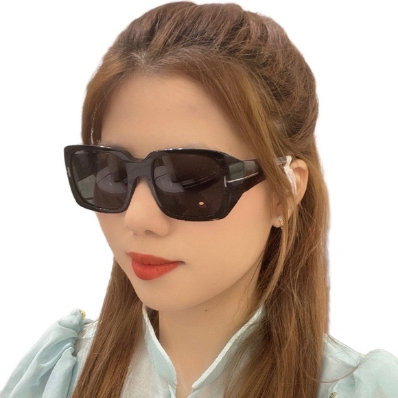 NEW TOM FORD TF1035N ECO 01A WOMEN SUNGLASSES TOM FORD RYDER-02 FT1035N/S - Picture 1 of 11